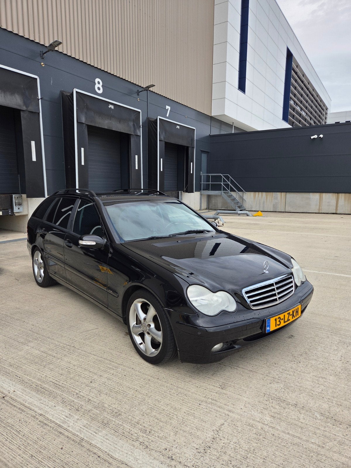 Mercedes-Benz C-Klasse 1.8 C180 Kompr Combi 2003 Zwart, Achterwielaandrijving, 1796 cc, Zwart, Handgeschakeld