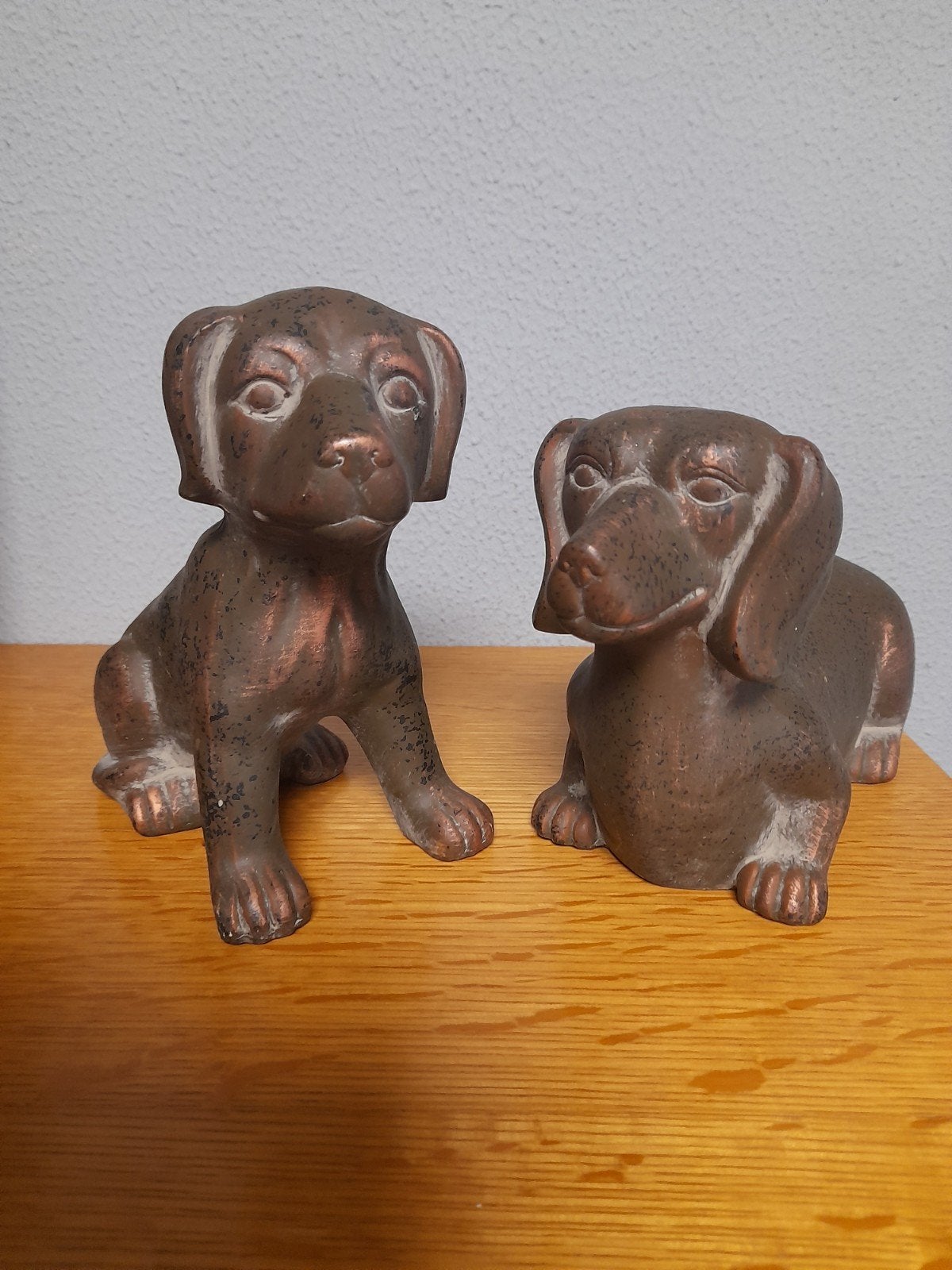 Set 2 leuke honden beeldjes, Ophalen of Verzenden, Zo goed als nieuw, Dier