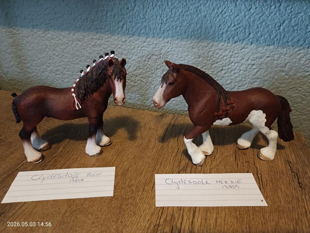 Schleich Clydesdale ruin en merrie, Ophalen of Verzenden, Zo goed als nieuw, Paard, Beeldje of Figuurtje