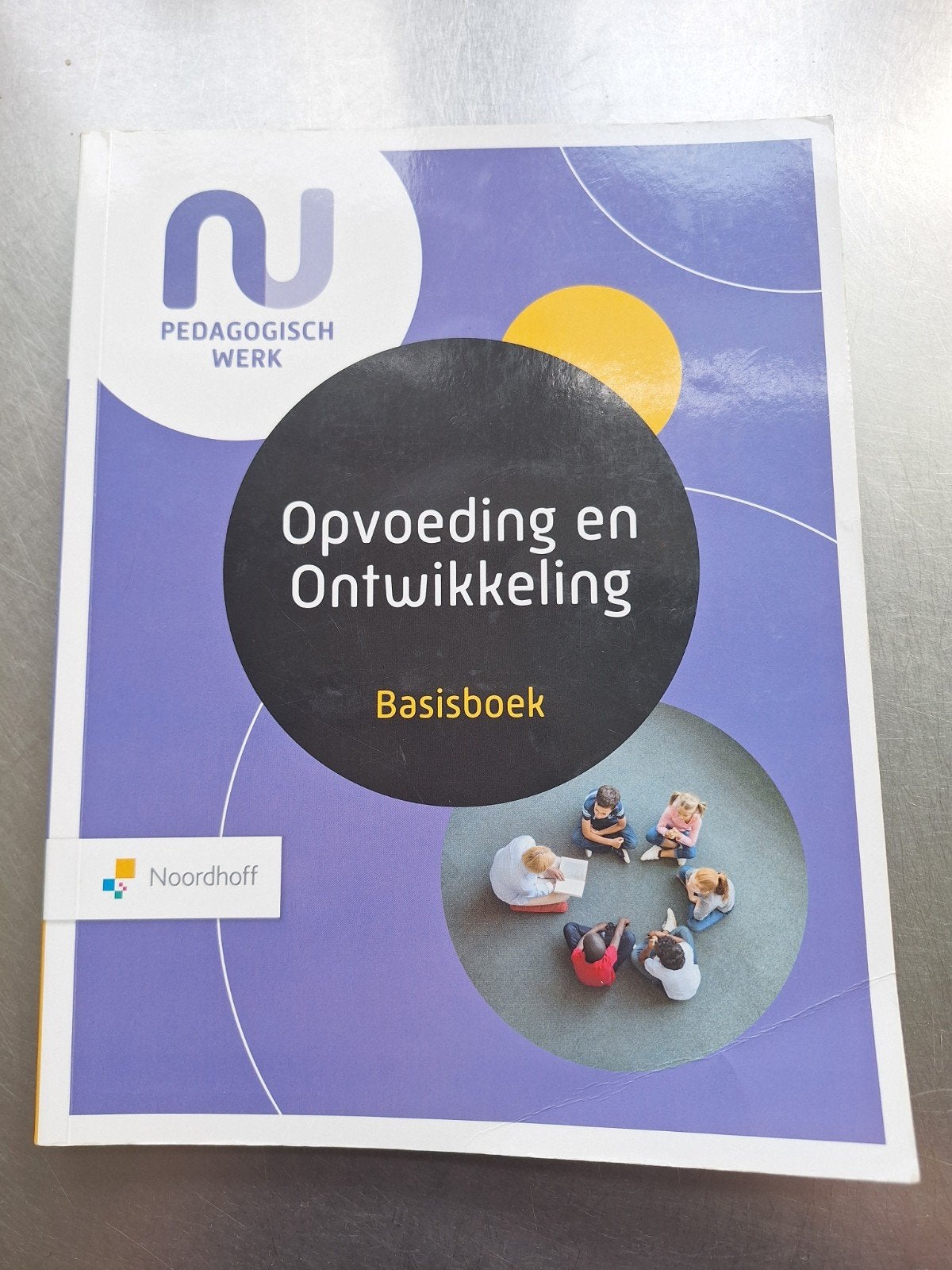 opvoeding en ontwikkeling basisboek, 2de editie, Noordhoff, Ophalen of Verzenden, Zo goed als nieuw, MBO