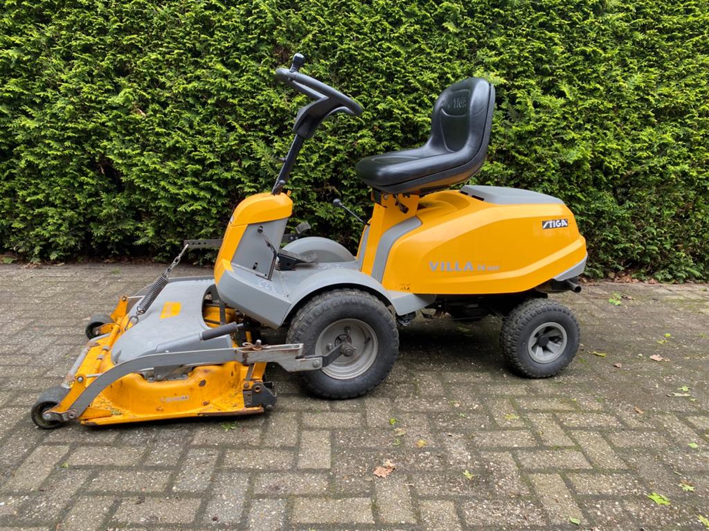 Stiga villa 14 HST, Tuin en Terras, Zitmaaiers, Ophalen, Gebruikt, Minder dan 90 cm