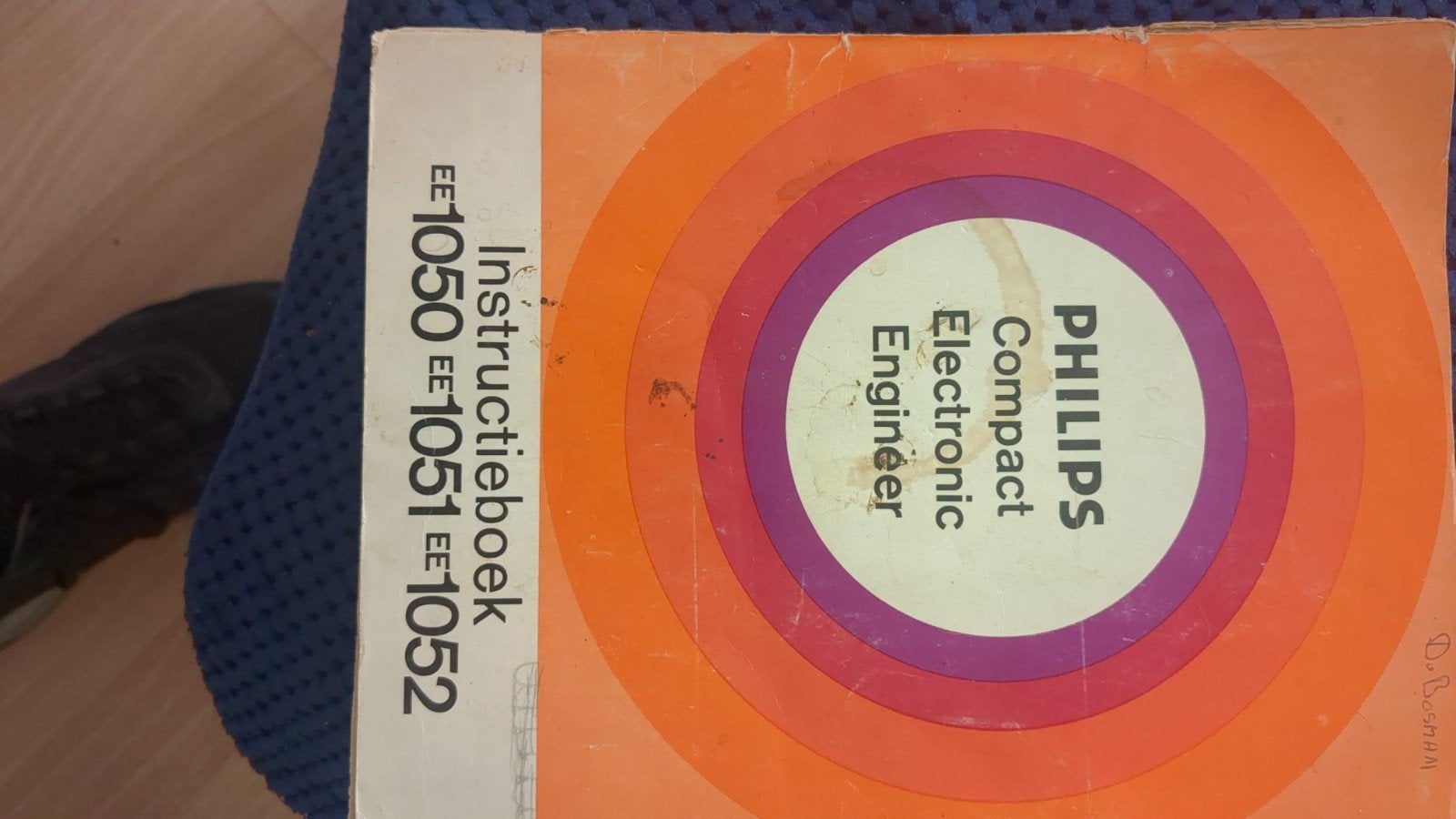 Philips Instructieboek EE1050 Compact Electronic Engineer, Ophalen of Verzenden, Gelezen, Elektrotechniek, Philips
