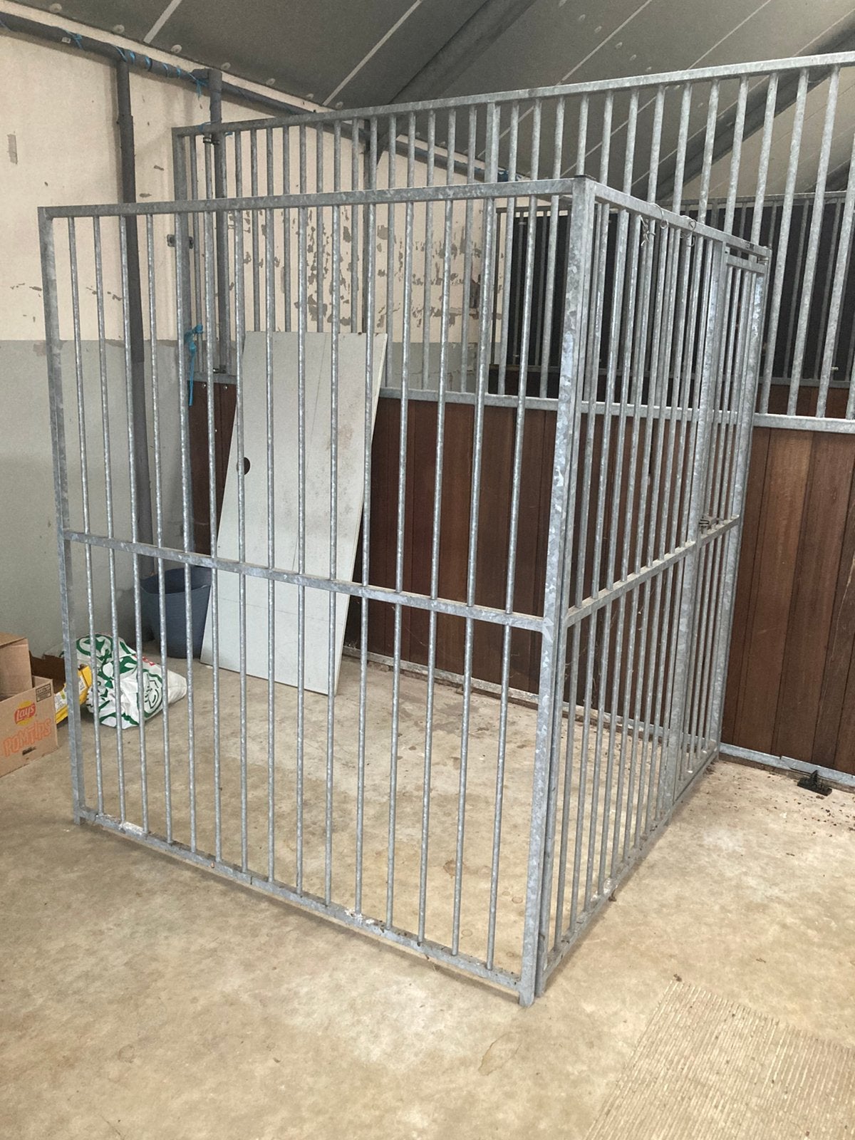 Hondenkennel hoek, Ophalen, Hondenkennel, 100 cm of meer, 110 cm of meer