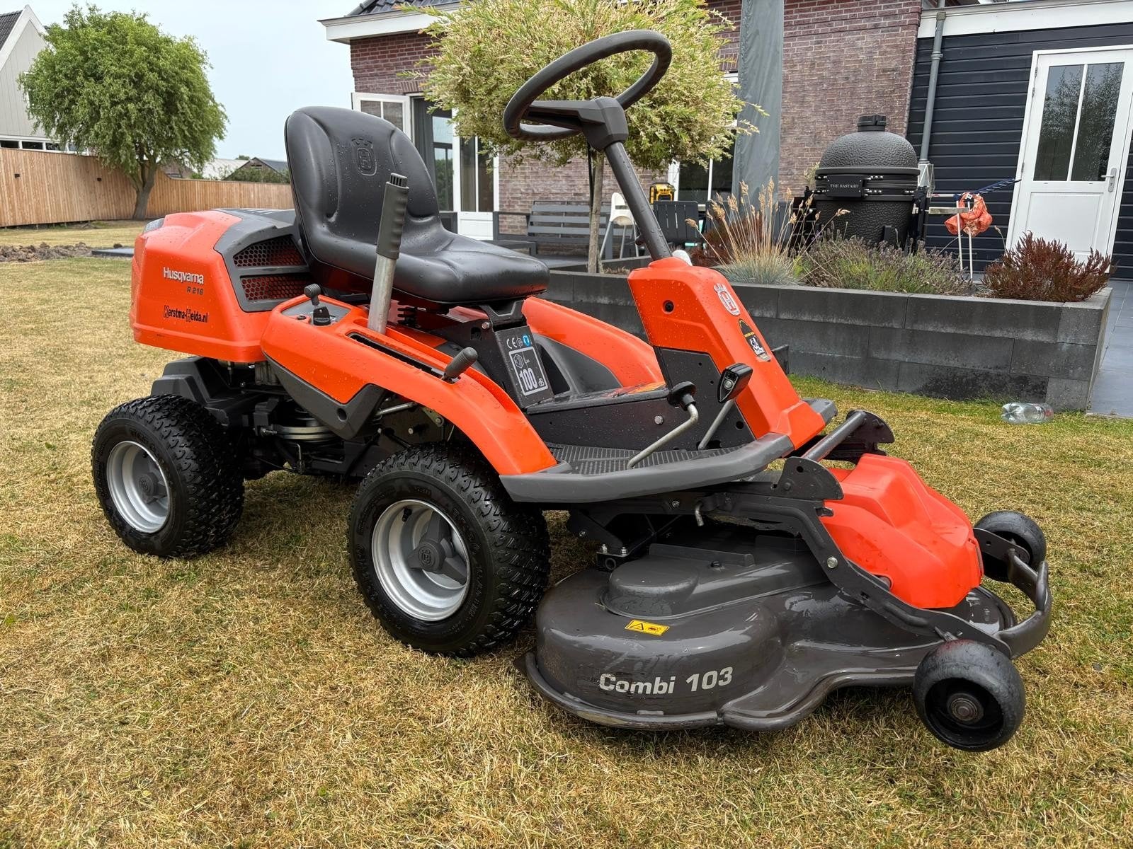 Husqvarna R216 Zitmaaier met 103cm Combi Maaidek, Ophalen, Cirkelmaaier, Gebruikt, Mulchfunctie