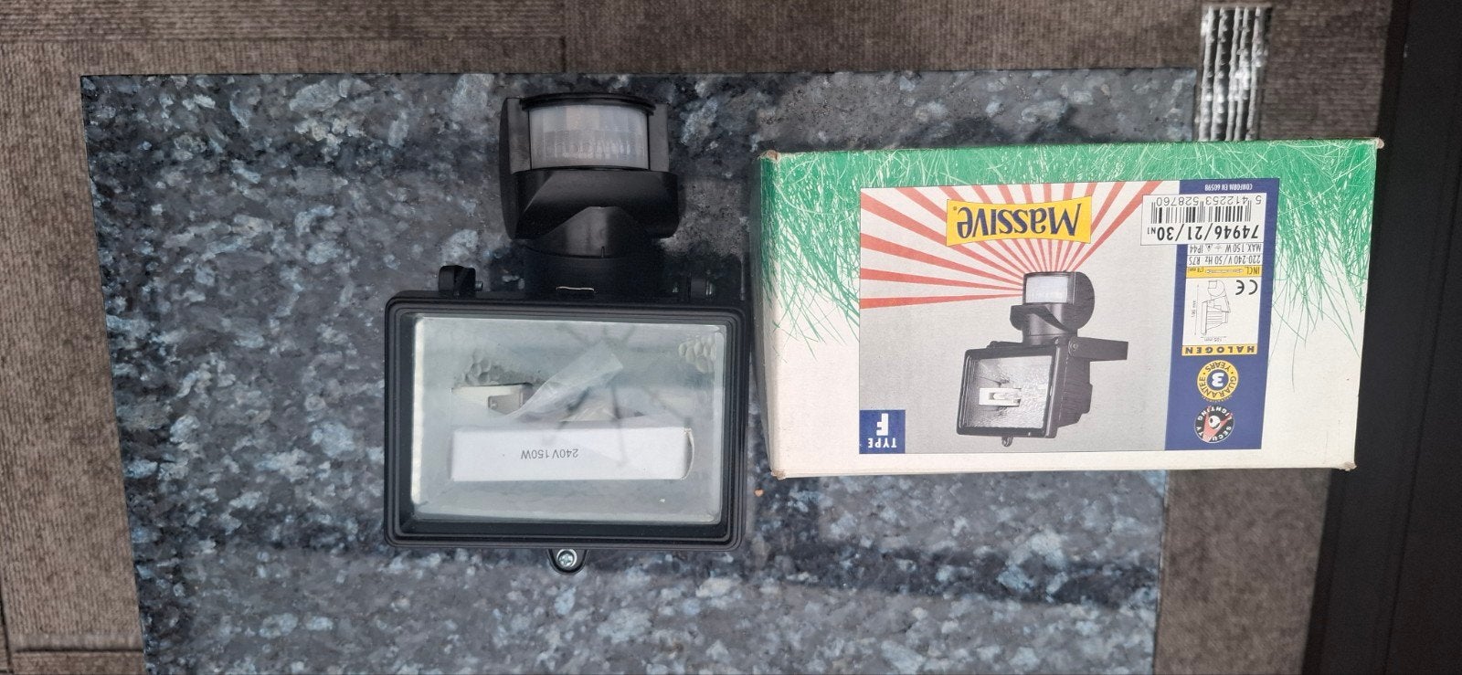 Massive Halogeen Buitenlamp met Bewegingssensor, Ophalen of Verzenden, Nieuw