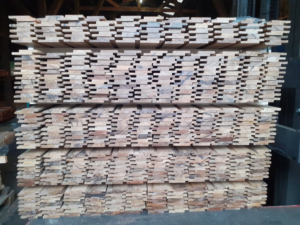 Partij 21.95m2 hardhout gevelbekleding 114 stuks 275 cm, Planken, Nieuw, Ophalen of Verzenden, Hardhout