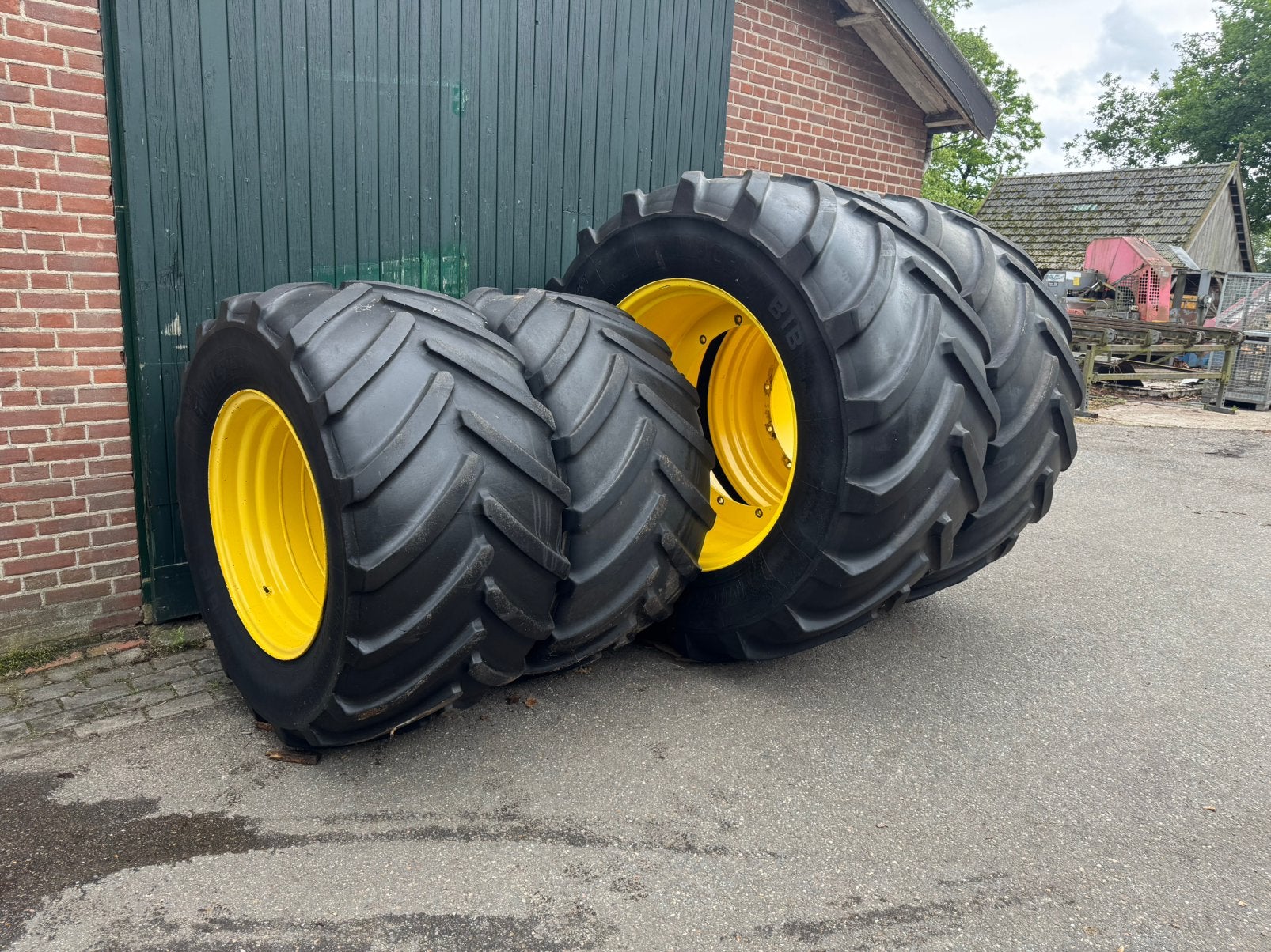 Michelin 900/50R42 710/55R30 banden John Deere wielen, Ophalen
