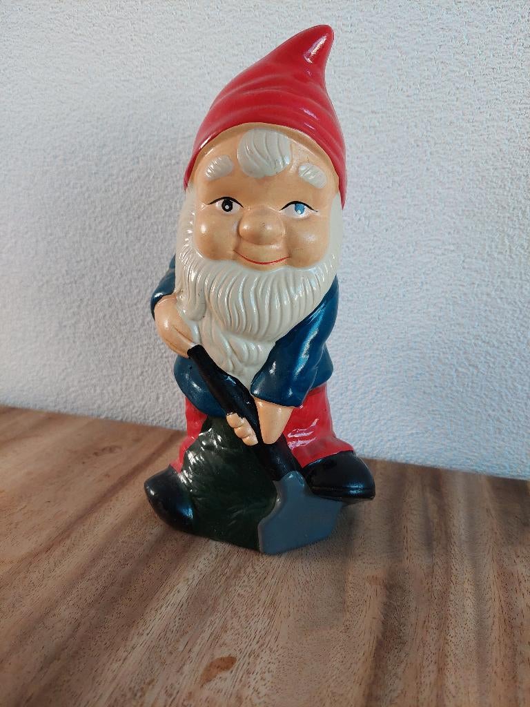 Vintage stenen Kabouter met schop, Ophalen of Verzenden, Gebruikt