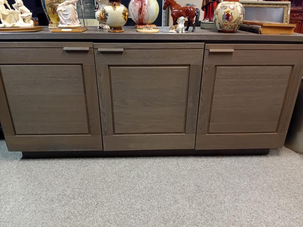 Dressoir, Ophalen