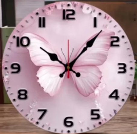 Ronde wandklok van hout analoge Roze Vlinder (25cm), Ophalen of Verzenden, Nieuw, Wandklok