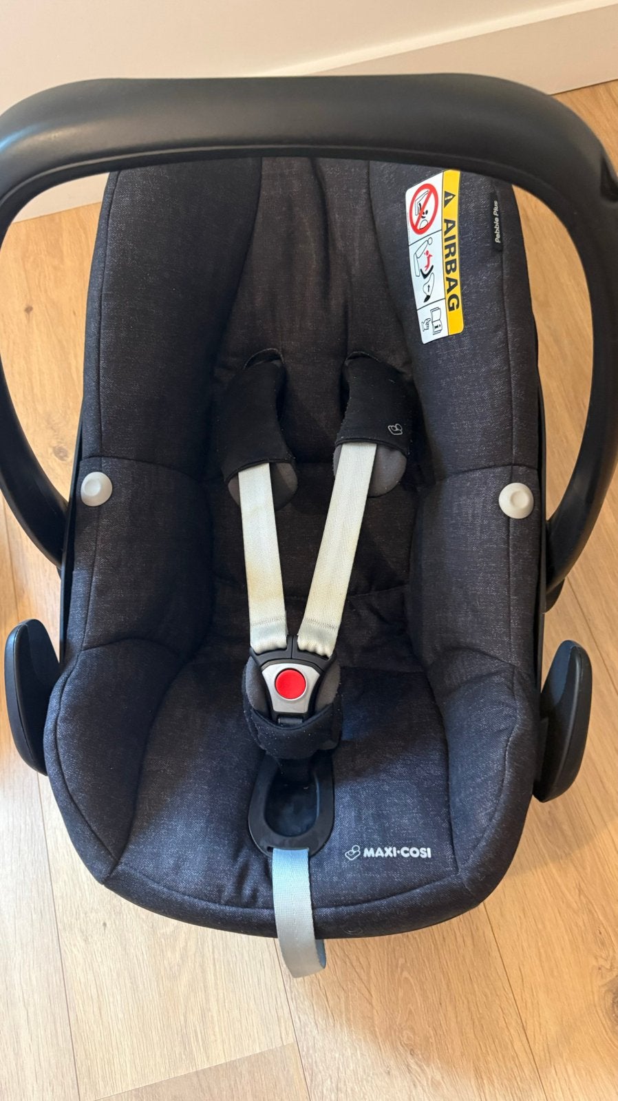 Maxi Cosi Pebble Plus in goede staat, Kinderen en Baby's, Autostoeltjes, Ophalen, Zo goed als nieuw, Isofix, 0 t/m 13 kg