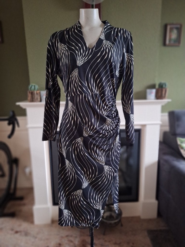 K-design zwart wikkel look jurk met plooitjes L, K-design, Verzenden, Zwart, Maat 42/44 (L)