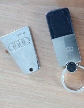 Mercedes vw audi enz auto sleutelhangers, Verzamelen, Ophalen of Verzenden, Zo goed als nieuw, Merk