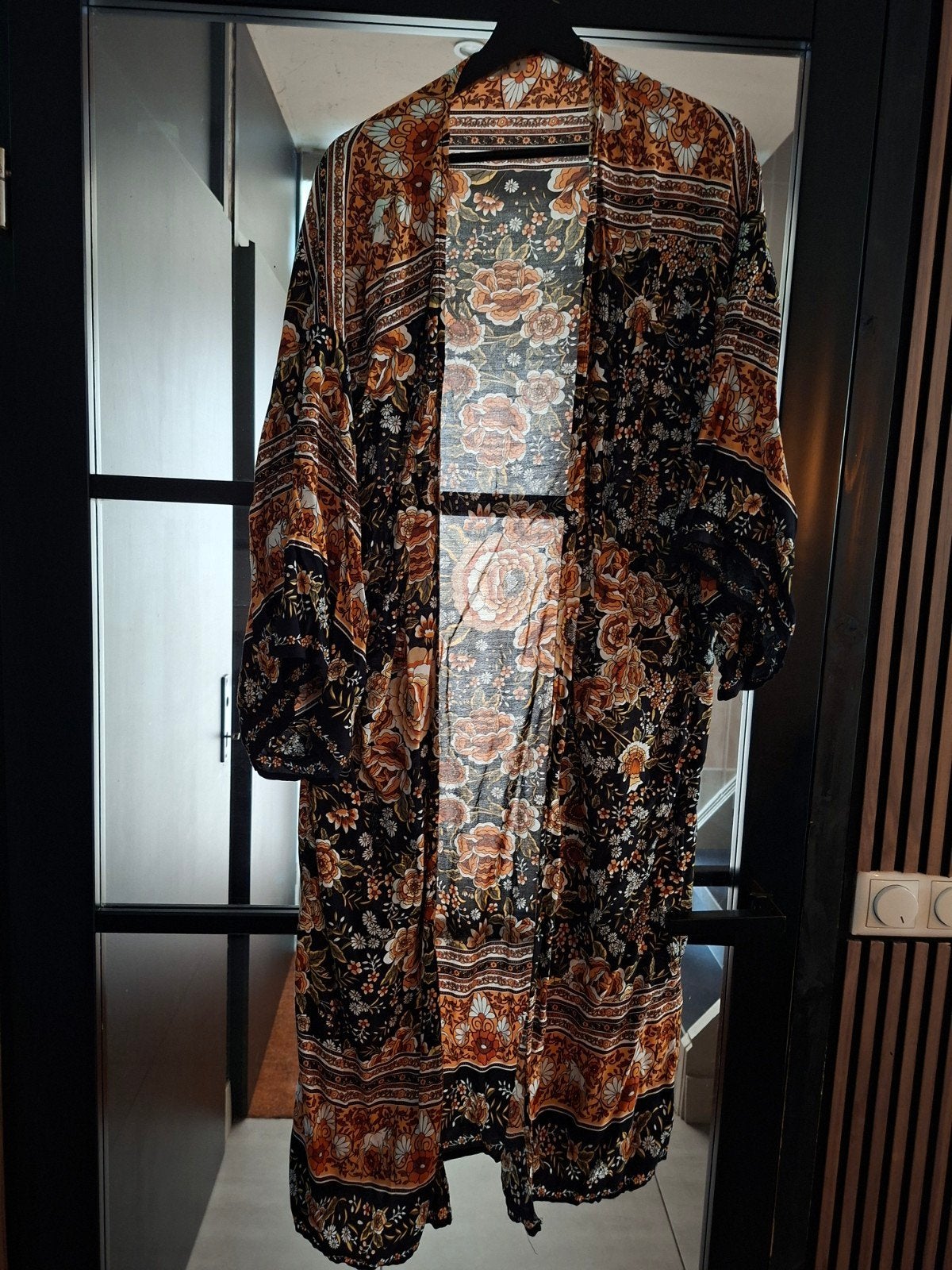 kimono, Ophalen, Zo goed als nieuw