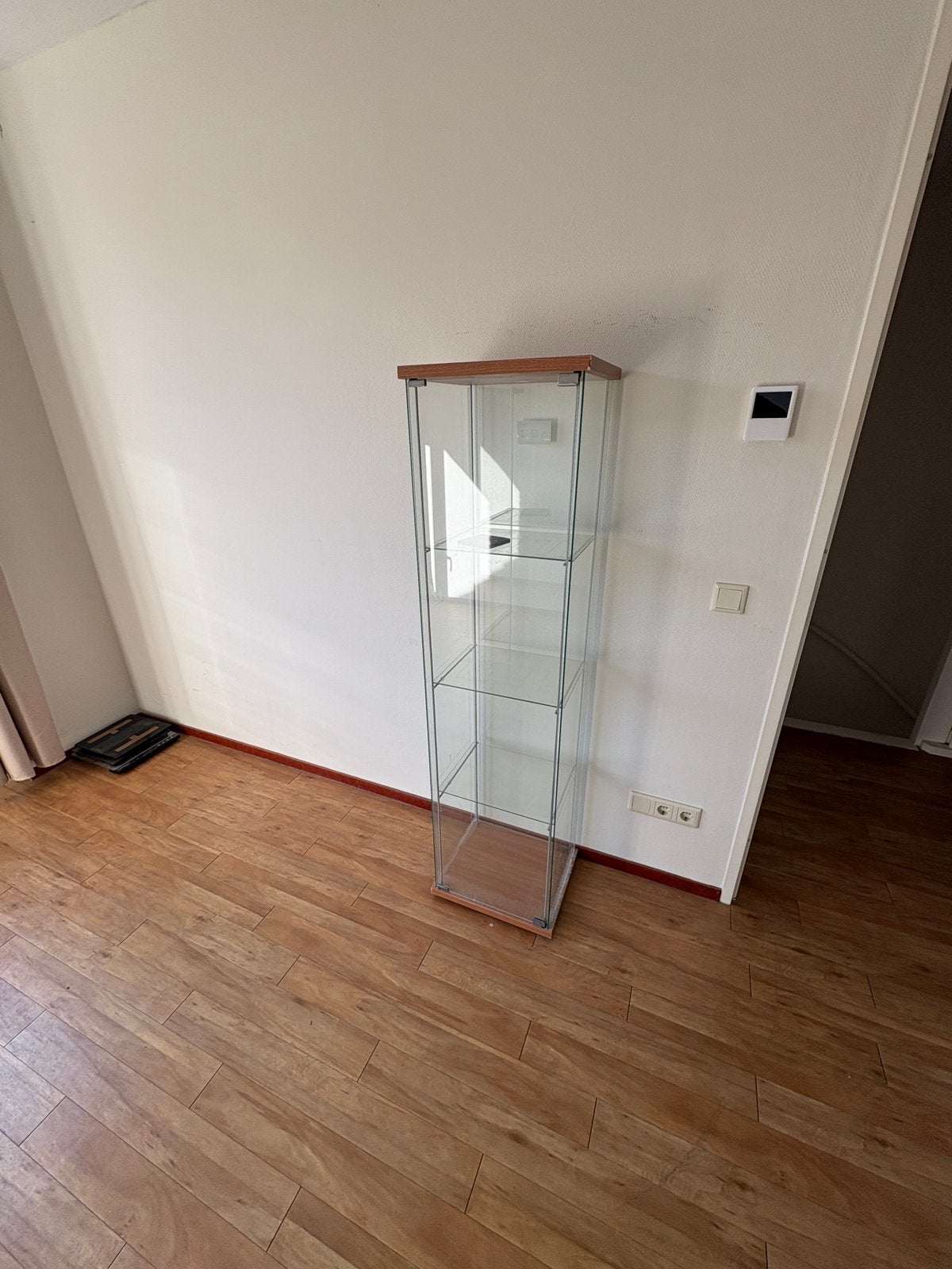 Glazen vitrine kasten 2 stuks, Ophalen, Minder dan 50 cm, Zo goed als nieuw, Minder dan 100 cm