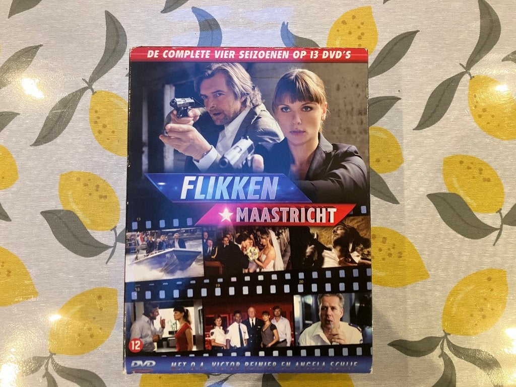 DVD set Flikken Maastricht seizoen 1 t/m 6, Vanaf 12 jaar, Ophalen of Verzenden, Zo goed als nieuw, Actie en Avontuur