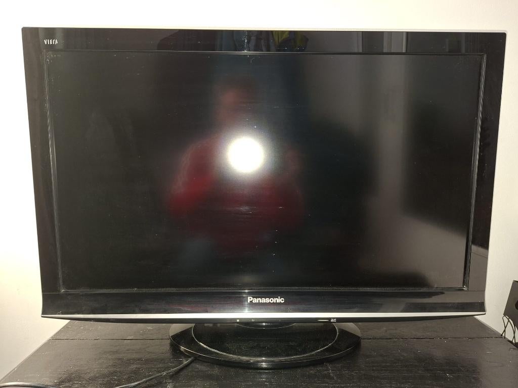 Panasonic Lcd TV TX-L32G10E - 32 inch (81cm) - Full HD, Ophalen, Gebruikt, Panasonic, 50 Hz