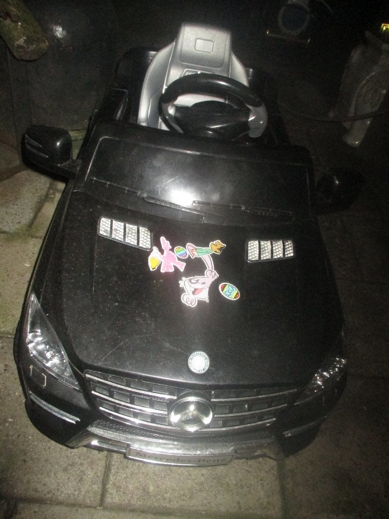 Mercedes leuk autootje accu moet vervangen worden, Gebruikt