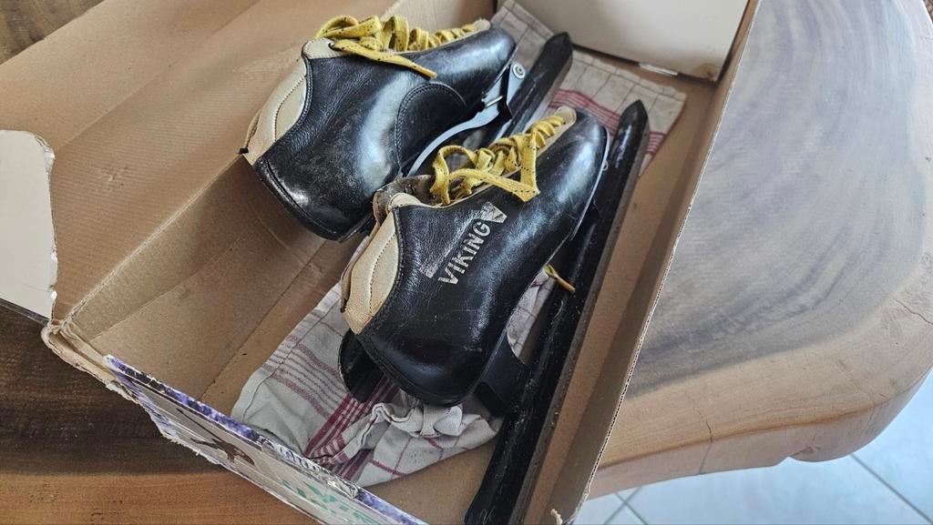 Originele viking schaatsen maat 37 - klappers noren, Sport en Fitness, Schaatsen, Ophalen of Verzenden, Zo goed als nieuw, Noren