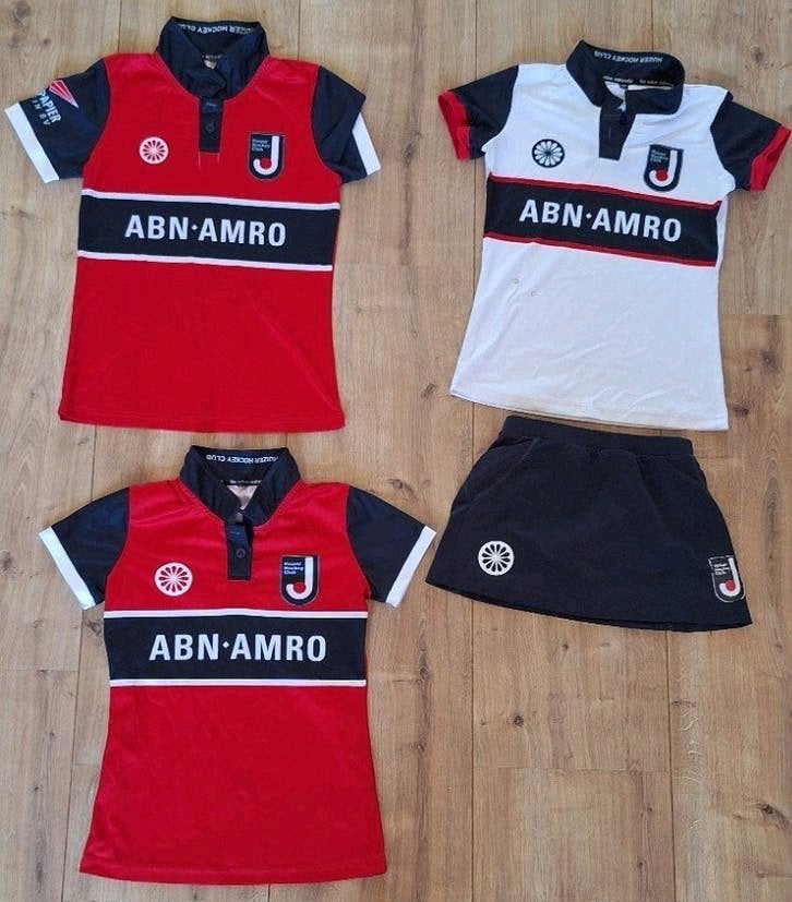 Huizer Hockey Club tenues (maat 128 & shirt 140), Ophalen of Verzenden, Gebruikt, Kleding