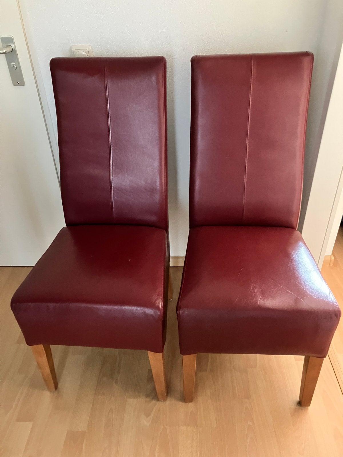 6 Bordeaux rode eetkamerstoelen, gratis, Huis en Inrichting, Ophalen, Gebruikt, Leer, Vijf, Zes of meer stoelen