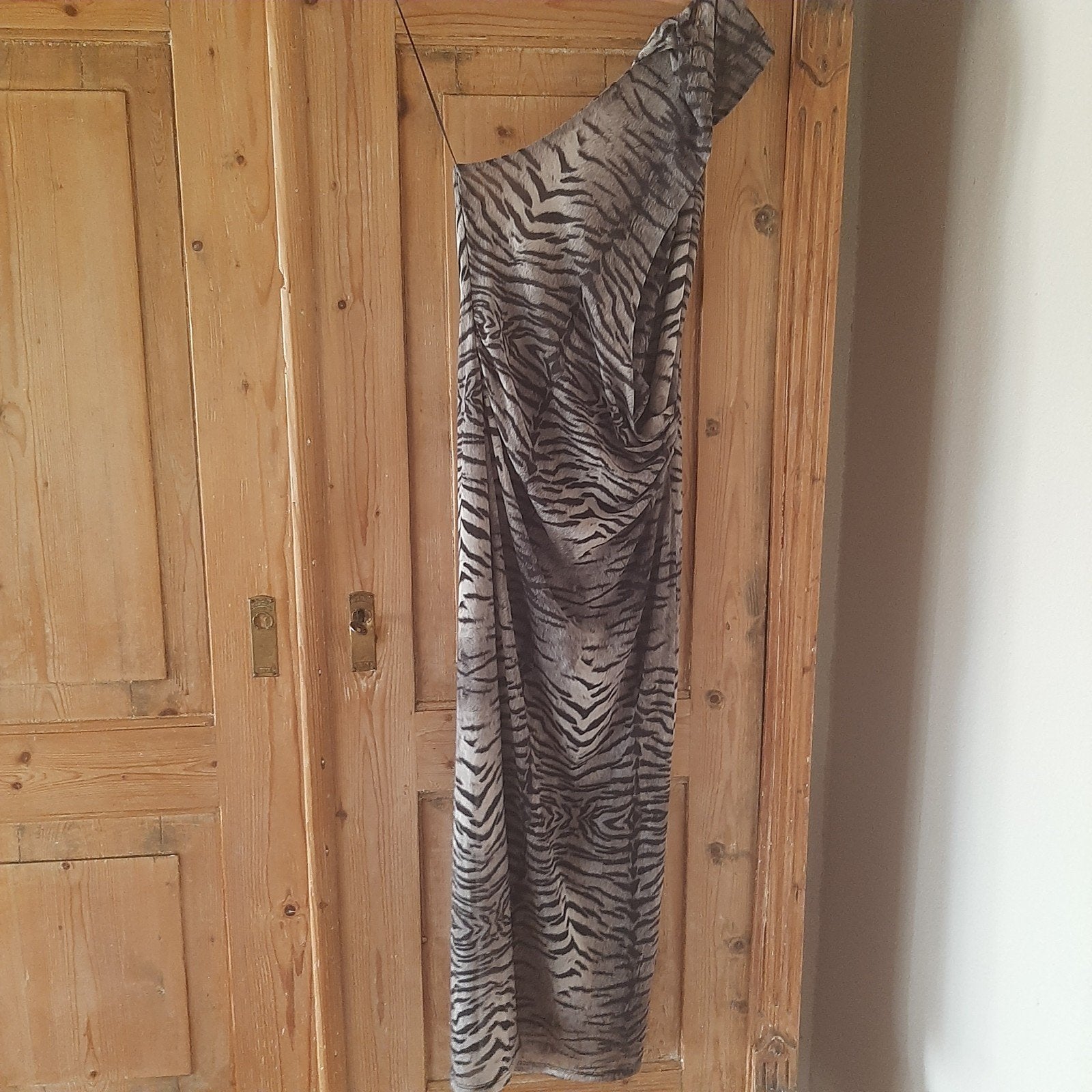 Avondjurk ZARA, nieuw, maat M, Kleding | Dames, Jurken, Ophalen of Verzenden, Nieuw, Maat 38/40 (M), Onder de knie