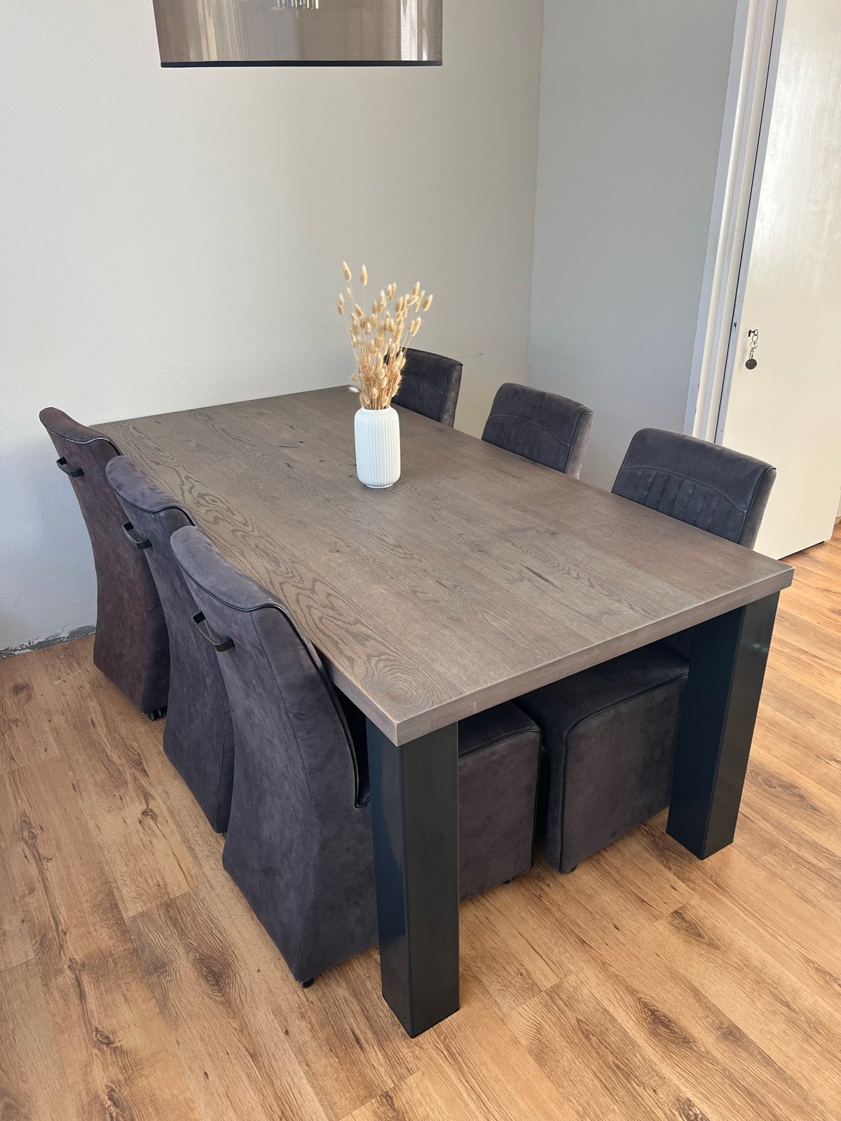 Massief houten eettafel (200x100cm) met 6 stoelen, Ophalen, 200 cm of meer, 50 tot 100 cm, Zo goed als nieuw