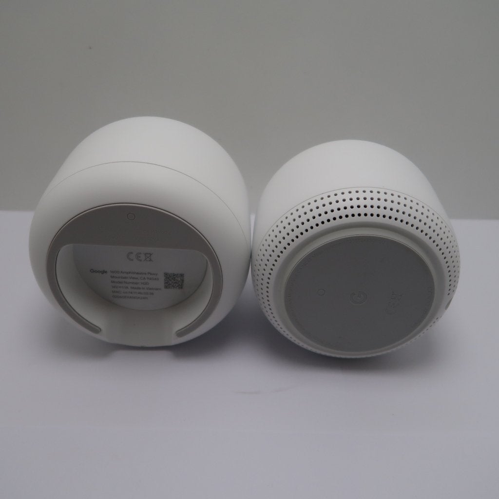 Google Nest Wifi router + Wifi Punt Wit | In Nette Staat, Computers en Software, Google, Zo goed als nieuw, Press@google.com, 1600 Amphitheatre Parkway
Mountain View, CA 94043
USA