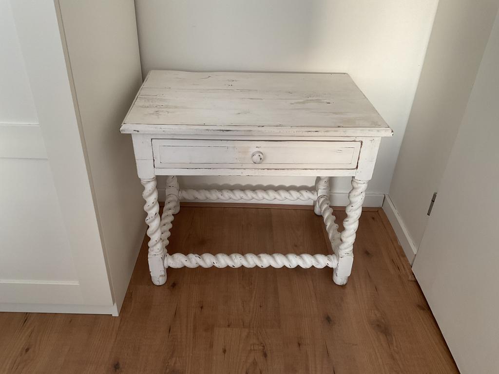 Leuk tafeltje met lade, 55 tot 75 cm, Zo goed als nieuw, Rechthoekig, Hout