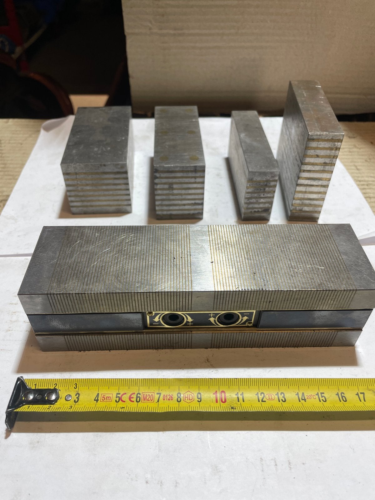 SAV KPB-2F18 Magnetisch Blok met 4 extra blokken, Ophalen