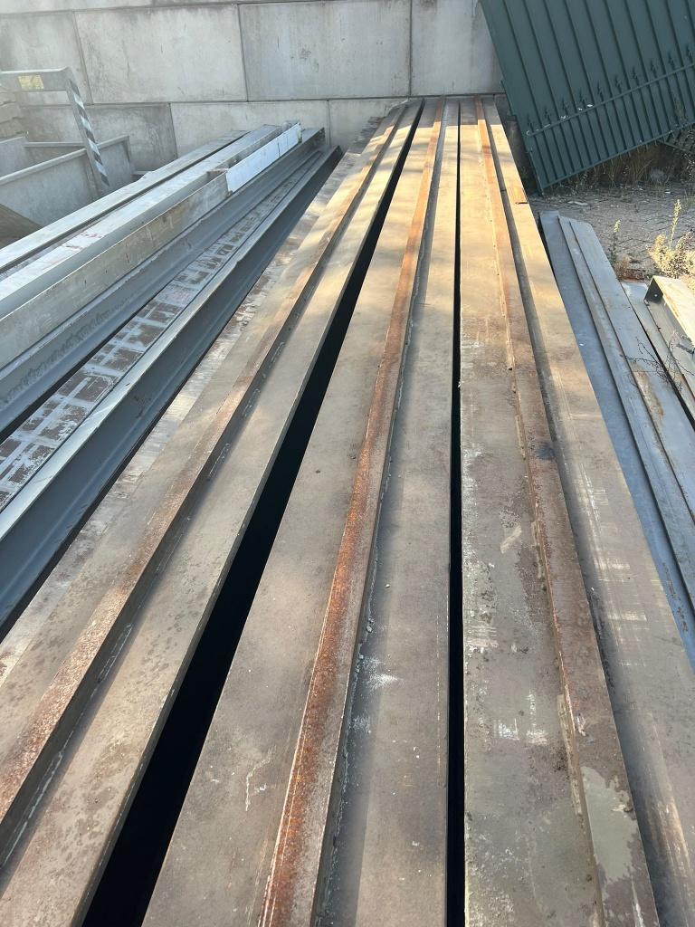 Partij zware HEA340 balken met lengte 7,7m., Ophalen, Gebruikt, IJzer
