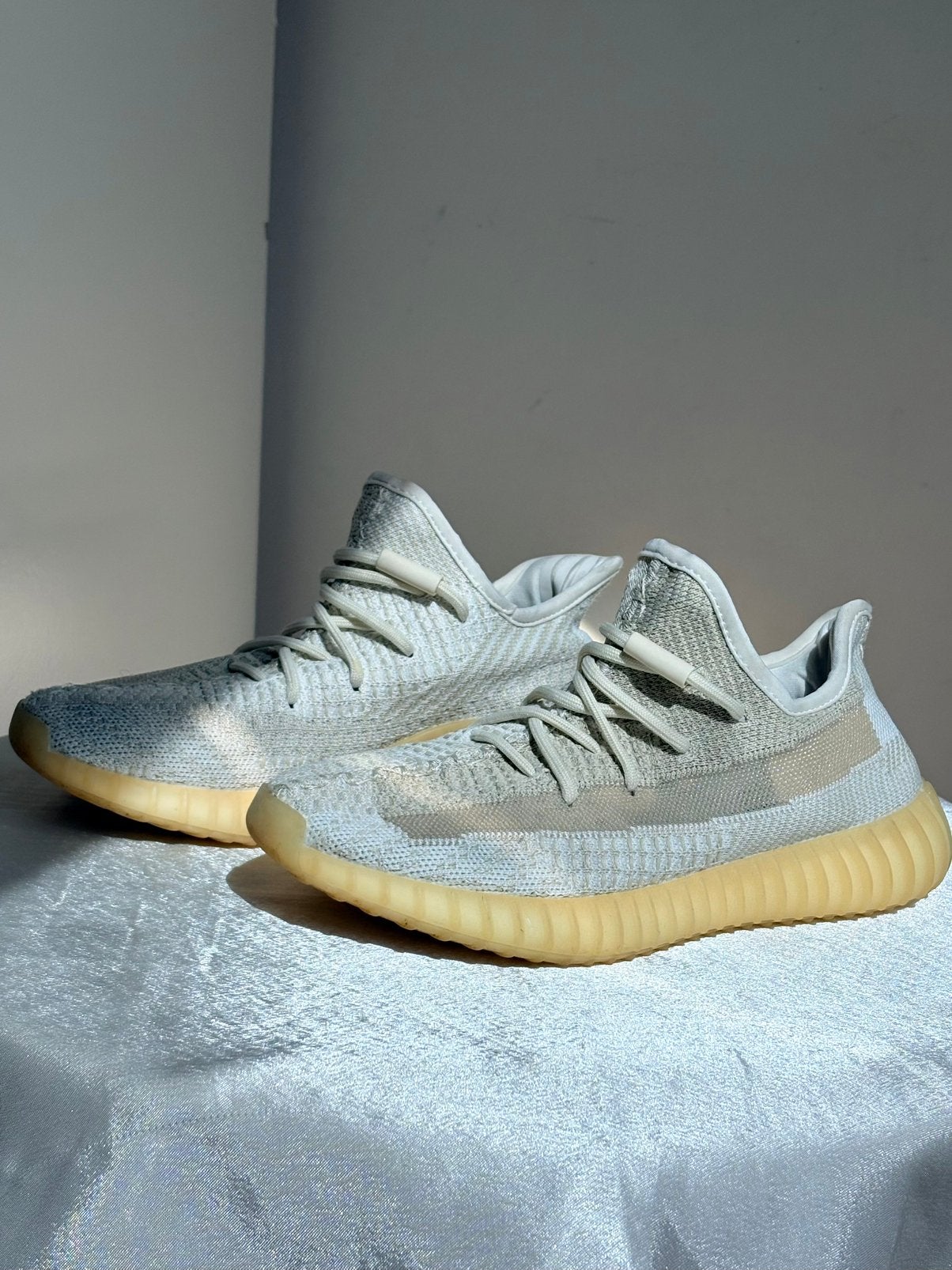 Yeezy adidas sneakers beige, Beige, Ophalen of Verzenden, Sneakers of Gympen, Gedragen