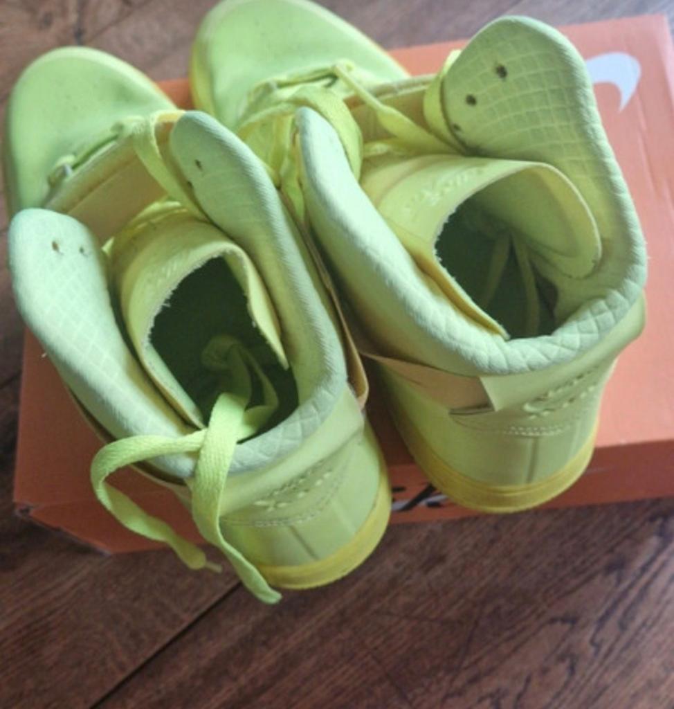 Nike High hyper fuse, Antiek en Kunst, Ophalen of Verzenden