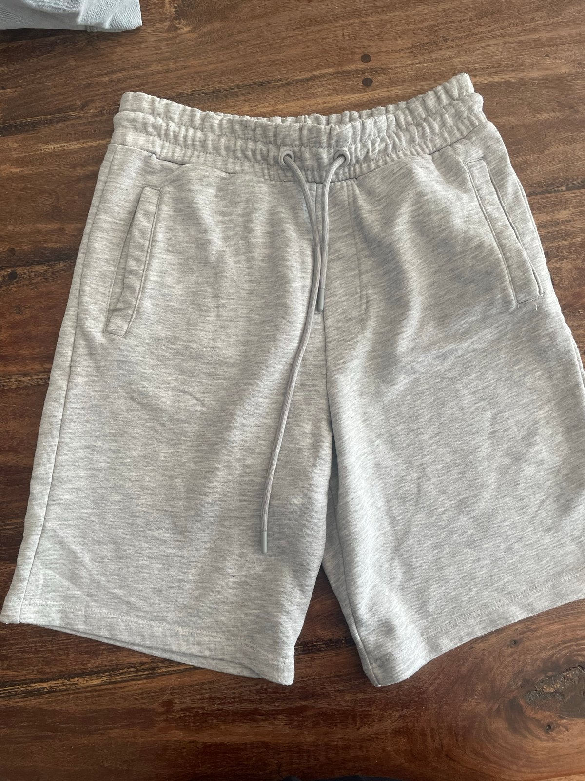Zara korte broek maat S, Ophalen, Zo goed als nieuw, Maat 46 (S) of kleiner, Grijs