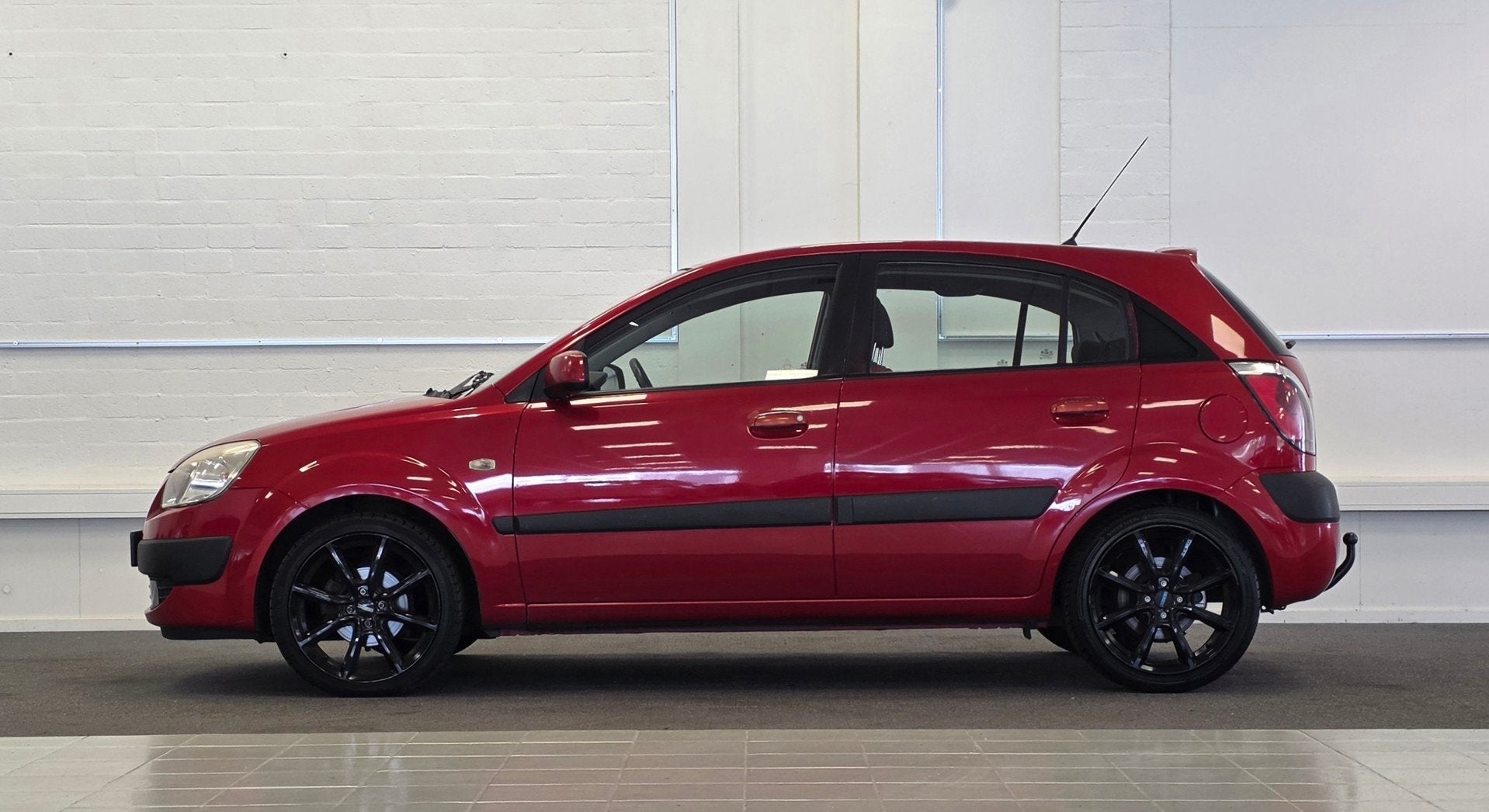 Kia Rio 1.6i 16V CVVT X-treme Trekhaak Nieuwe APK Garantie, Voorwielaandrijving, Gebruikt, 4 cilinders, 1054 kg