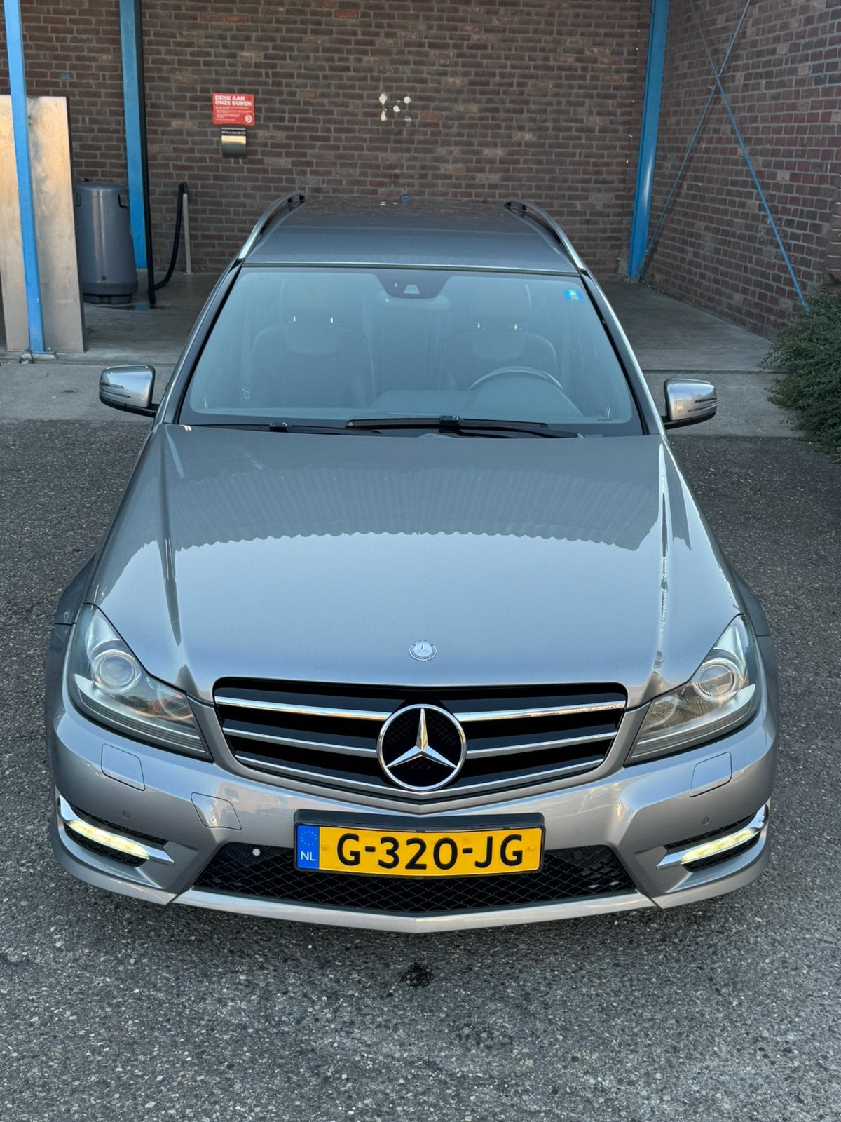 Mercedes-Benz C-Klasse C220cdi BE Estate Aut7 2014 Grijs, Auto's, Mercedes-Benz, Automaat, Achterwielaandrijving, 1800 kg, Zwart