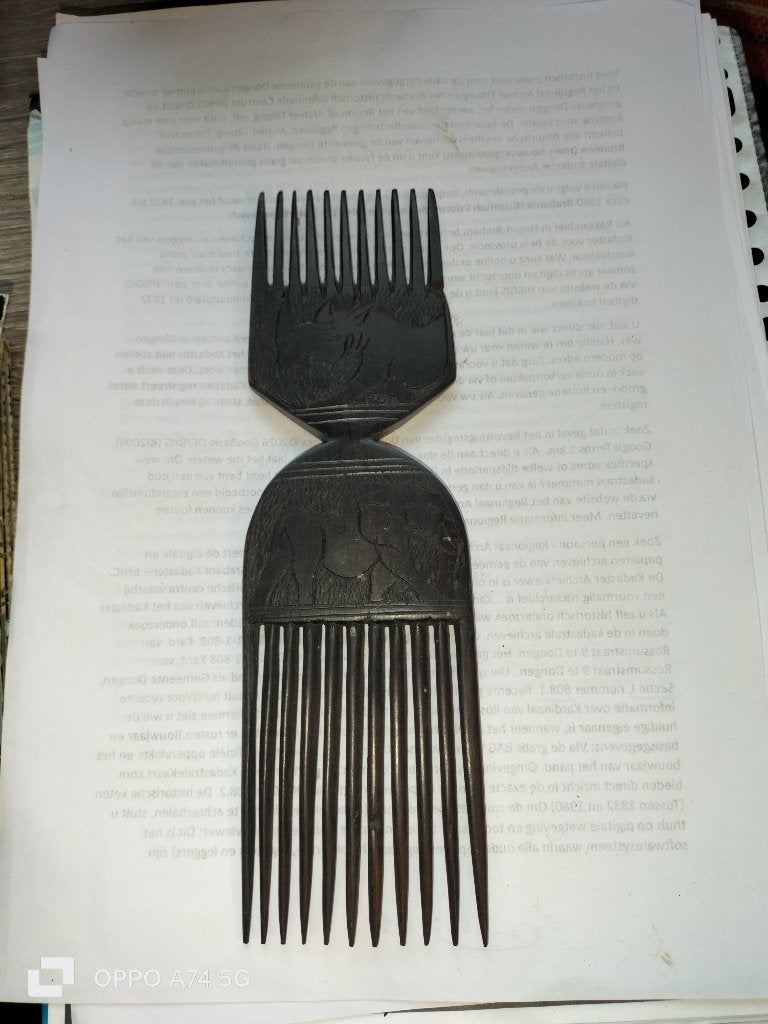 Afika Houtsnijwerk Kam nr.7., Hout, 22 cm, Gesneden, Afrika