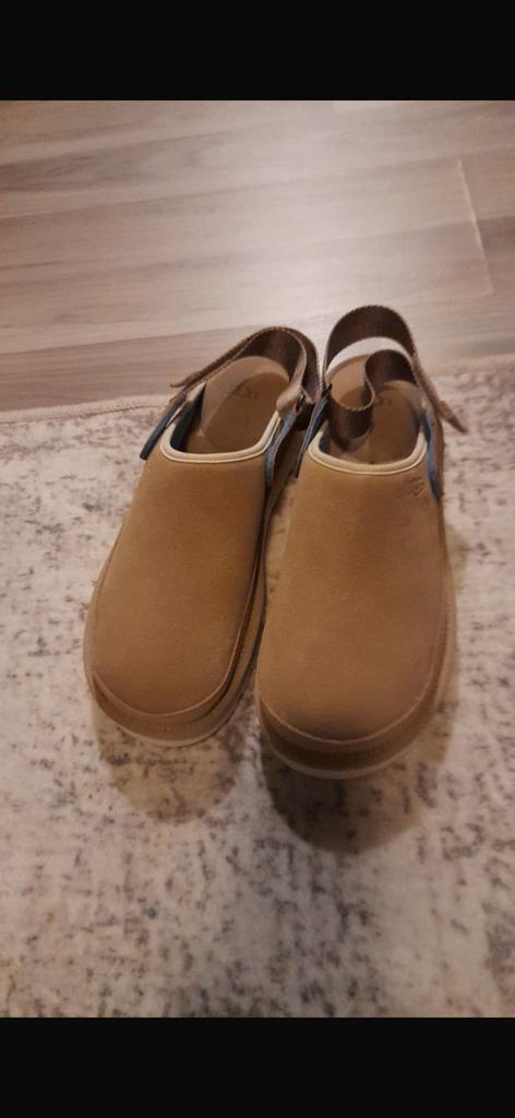 UGG schoenen heren, Ophalen of Verzenden, Zo goed als nieuw, Jongetje, Schoentjes
