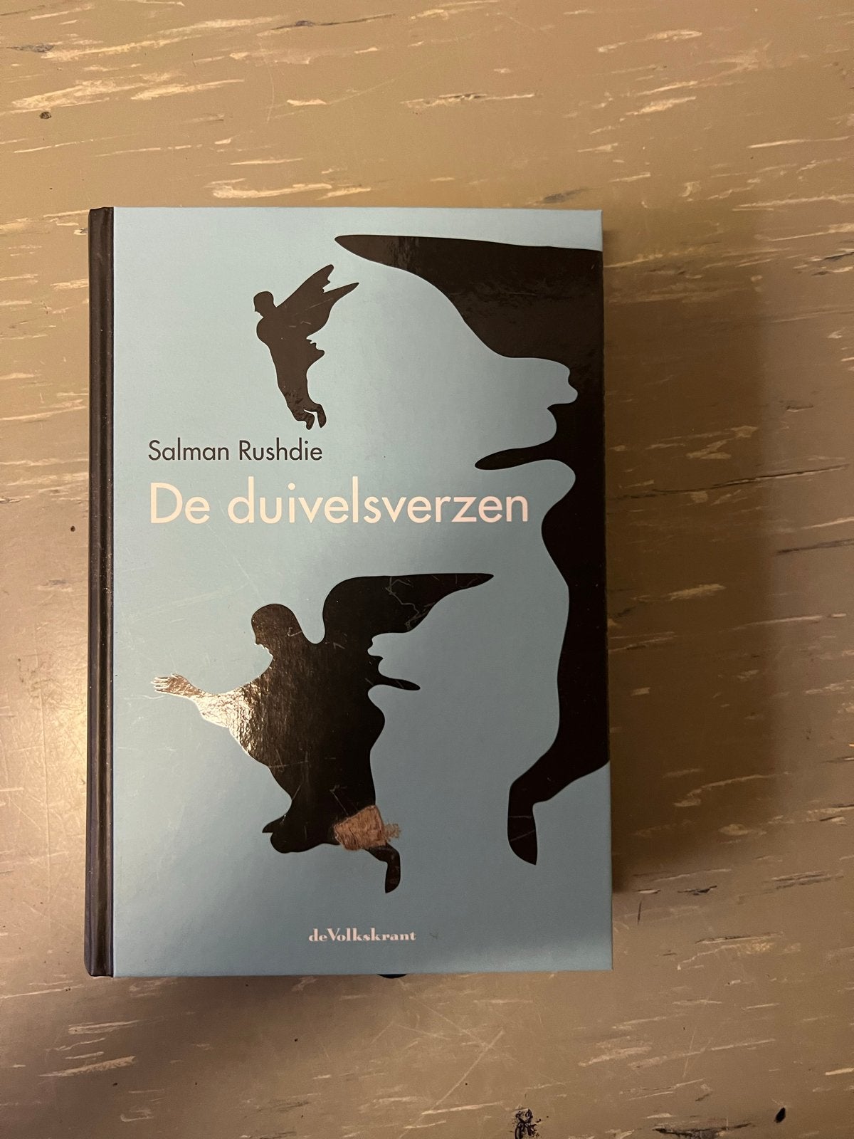 De duivelsverzen - Salman Rushdie (De Volkskrant editie), Ophalen of Verzenden, Zo goed als nieuw, Nederland