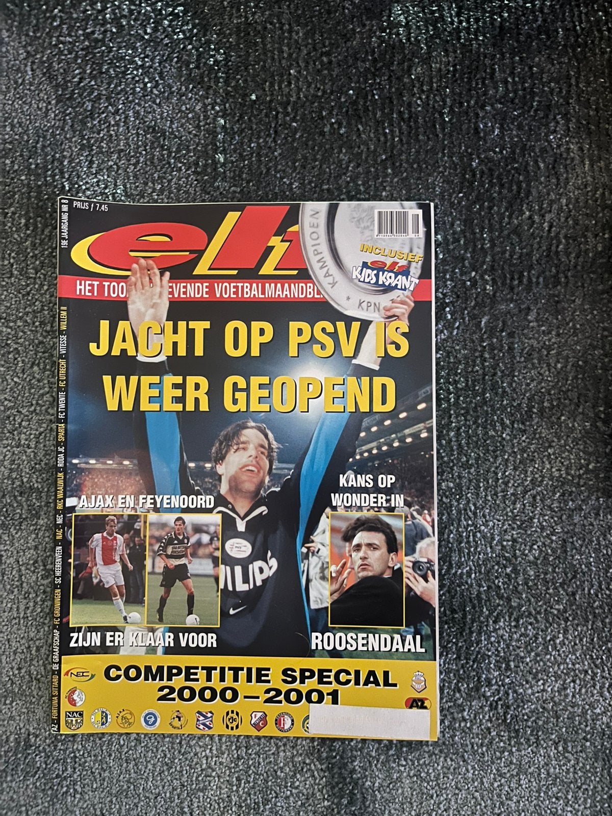 COMPETITIE SPECIAL 00-01 ELF, Ophalen of Verzenden, Zo goed als nieuw, Overige binnenlandse clubs, Boek of Tijdschrift