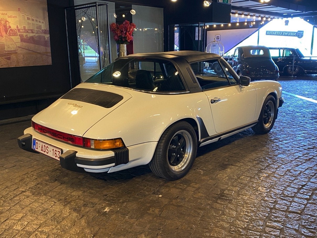 Porsche 911 3.0SC Targa (bj 1977), foto 6