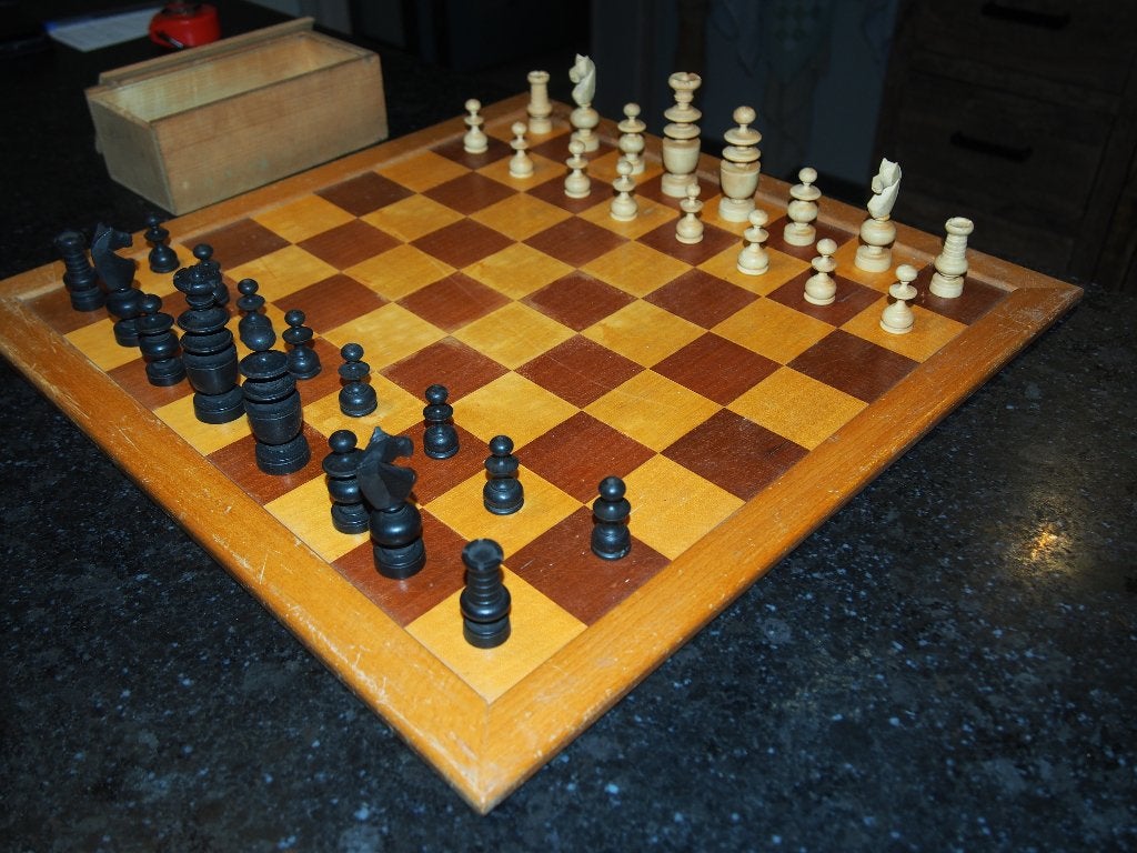 Oude houten schaakset - 45x45cm bord, koning 7,5cm, Een of twee spelers, Ophalen of Verzenden, Gebruikt