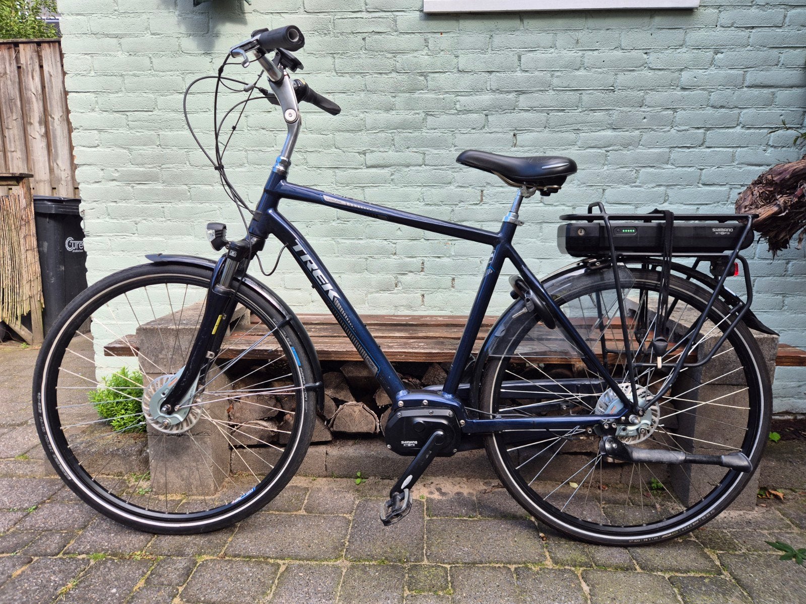 nette ebike heren Trek LM 400, actieradius gem 80km, Fietsen en Brommers, Zo goed als nieuw, 51 tot 55 cm, 50 km per accu of meer