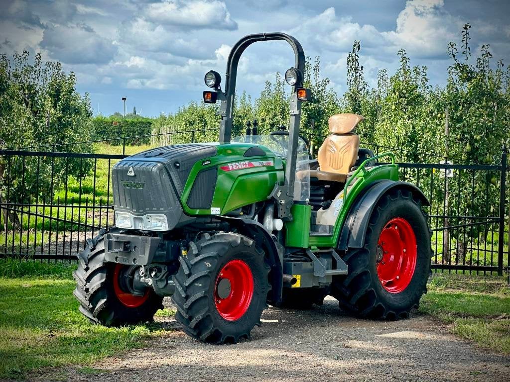 Fendt 208V S3 Beugelversie, Smalspoor/Fruitteelttractor, Gebruikt, Fendt, Tot 2500