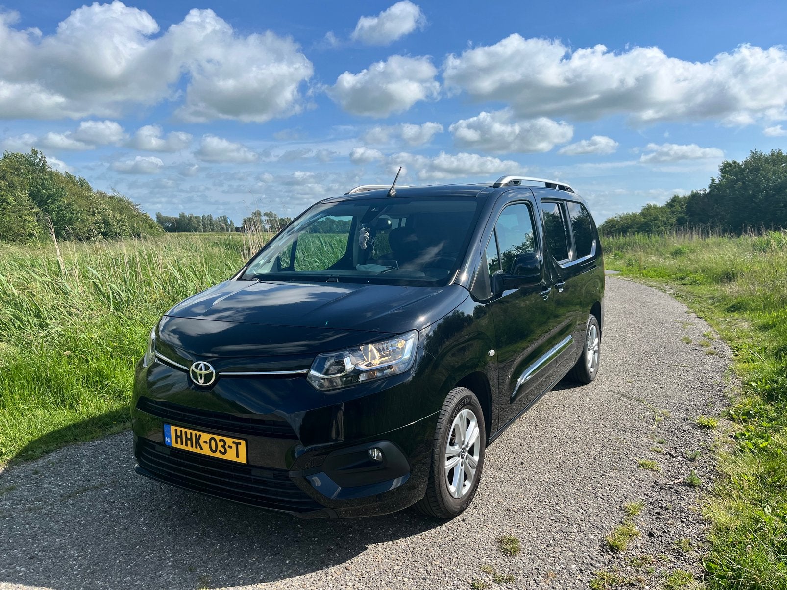Toyota ProAce City Verso 1.2 turbo Aut. 7 pers. 130pk 2021, Stof, 1199 cc, 7 stoelen, Zwart