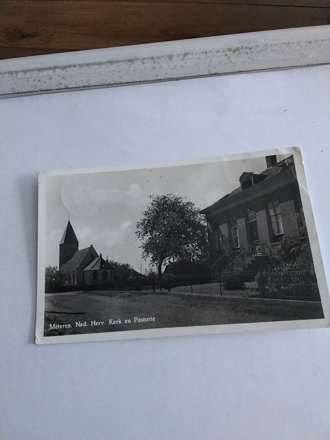 Oude Ansichtkaart Meteren: Ned. Herv. Kerk en Pastorie, Ophalen of Verzenden, 1920 tot 1940, Gelopen, Gelderland