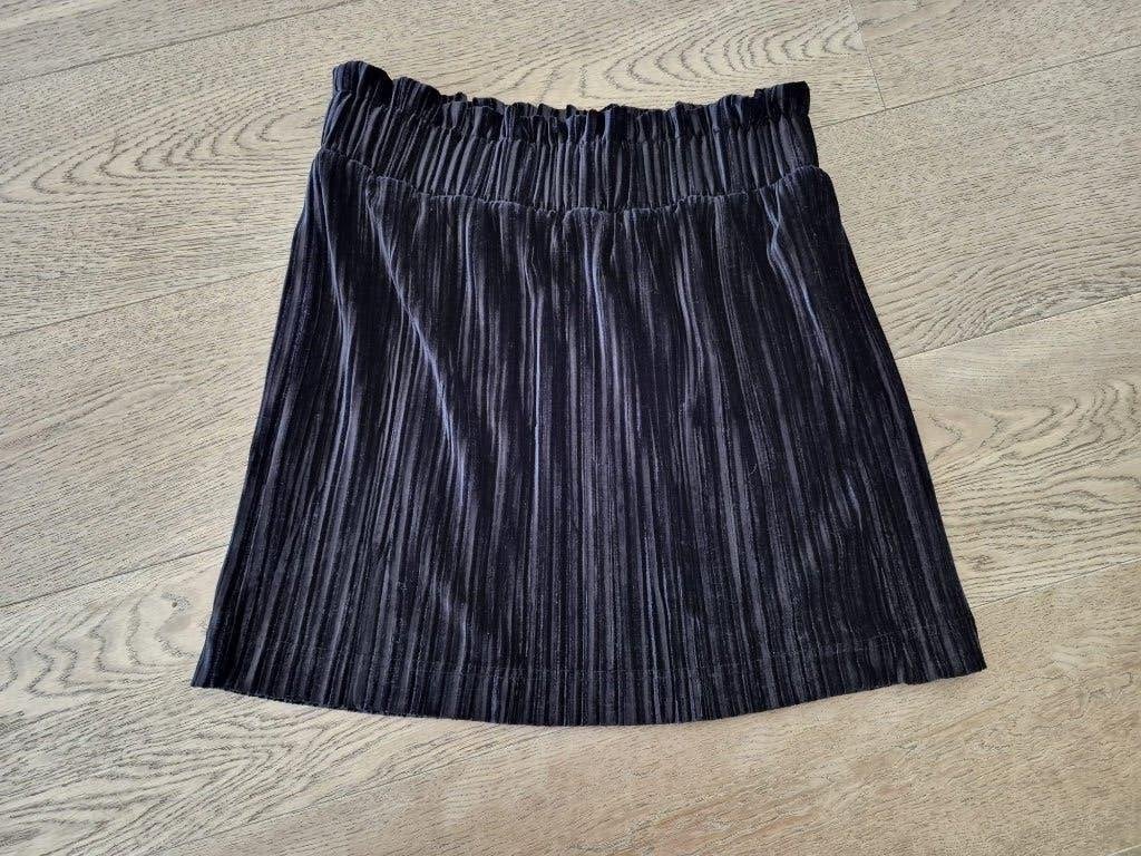Rok Monki maat S dames - zwart - nieuw, Zwart, Nieuw, Ophalen of Verzenden, Monki