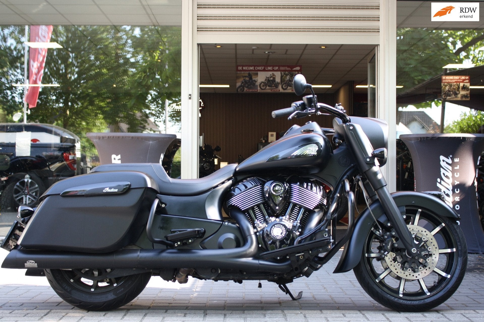 Indian Tour 116 Springfield Dark Horse, ,24 Maanden Exclusiv, Motoren, Motoren | Overige merken, 1890 cc, Bedrijf, Cruise Control