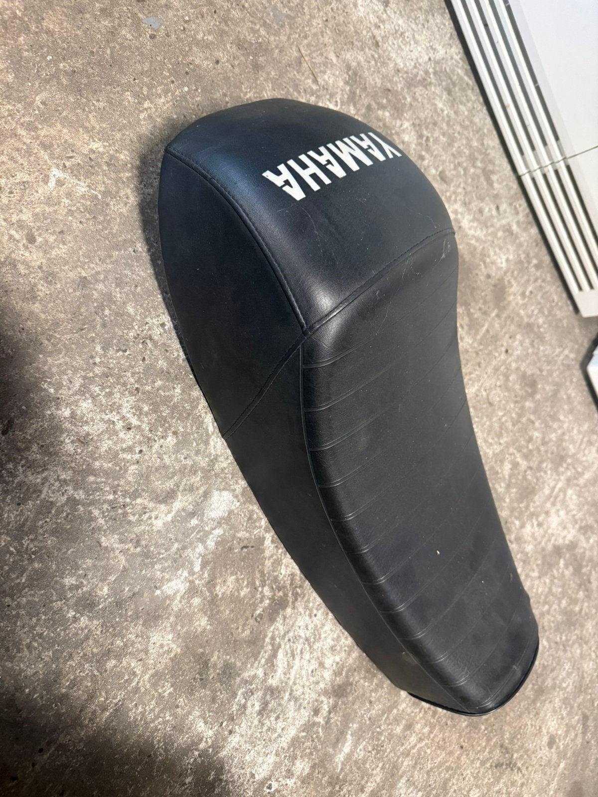 Yamaha Dt50M buddyseat, Fietsen en Brommers, Brommeronderdelen | Algemeen, Verzenden, Zo goed als nieuw, Zadel