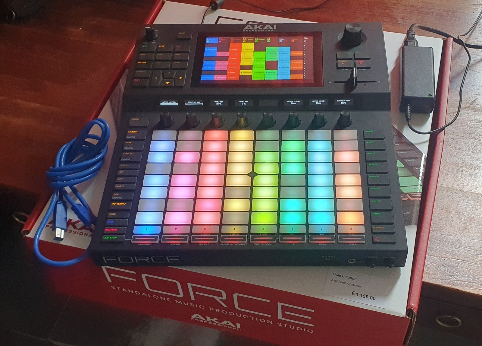 Akai Force Standalone Music Production Studio, Ophalen, Zo goed als nieuw, Overige aantallen, Overige merken